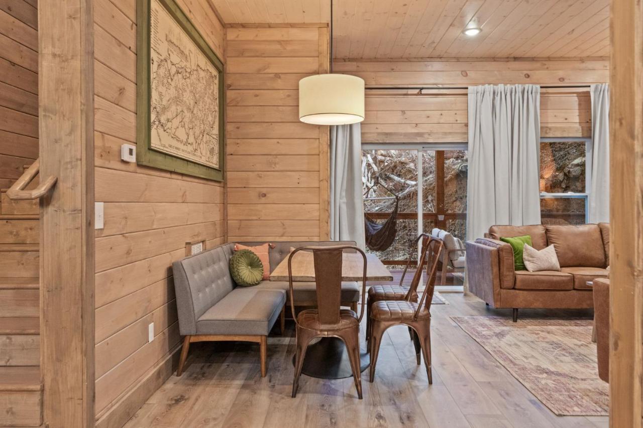 فيلا Mins To Gburg Sleeps 8 Hot Tub Arcade Area Pool جاتلينبرج المظهر الخارجي الصورة